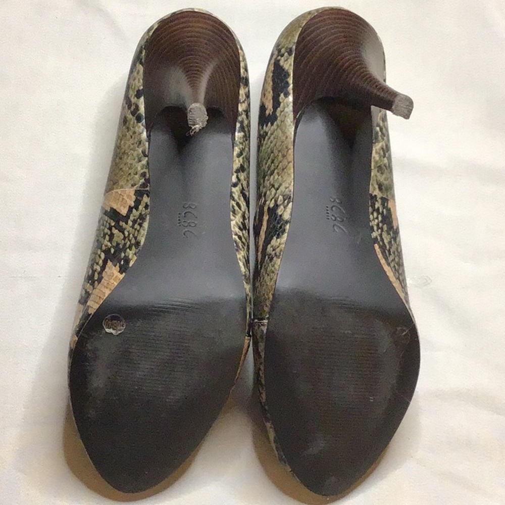 Bcbg Python Peep Toe Size 10 - image 4